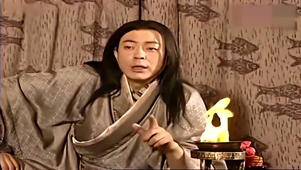 历史上的三个假太监多奇葩？让太后生子，欺辱皇后，杀了皇帝