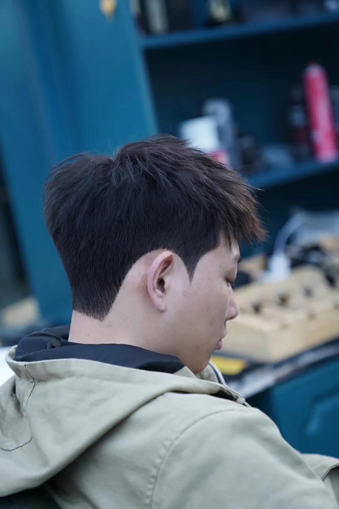 2023最受欢迎的男演员,2023最受欢迎的男生发型