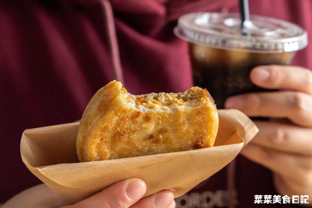 30年过去了，看到它还是挪不动脚！一口香酥好满足