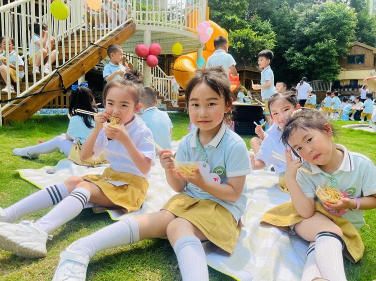 欢庆“六一”，渝北区莲花第二幼儿园“莲味”美食节精彩荟萃