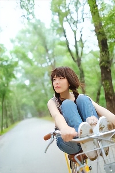 本兮哪一代歌手,你们还记得本兮吗