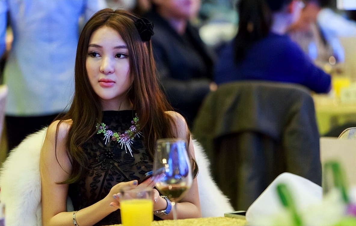 谁说虎毒不食子,虎毒不食子亲生母亲加害自己