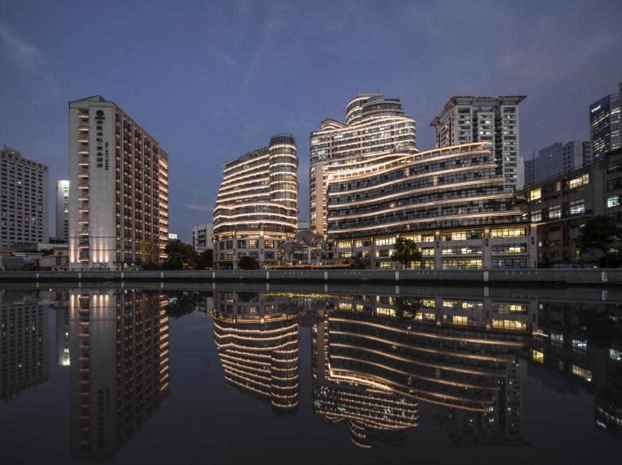 欧普照明点亮创新,欧普照明苏州工厂风扇灯