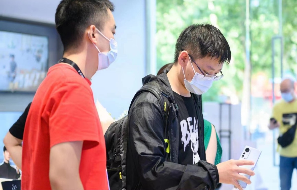 大学生必备三件套,大学生必备的三件套有哪些