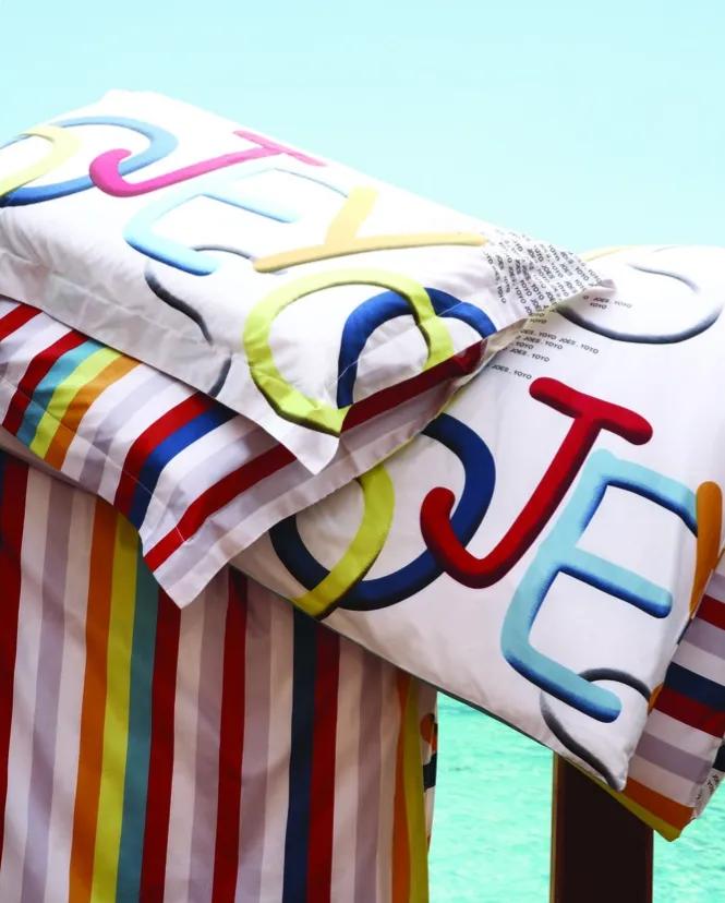 细数从小到大我睡过的各种枕头，呵呵，竟有十种之多