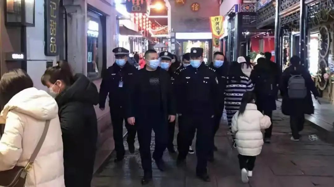 疫情不退，警察向前，数说岳阳楼公安防疫时刻