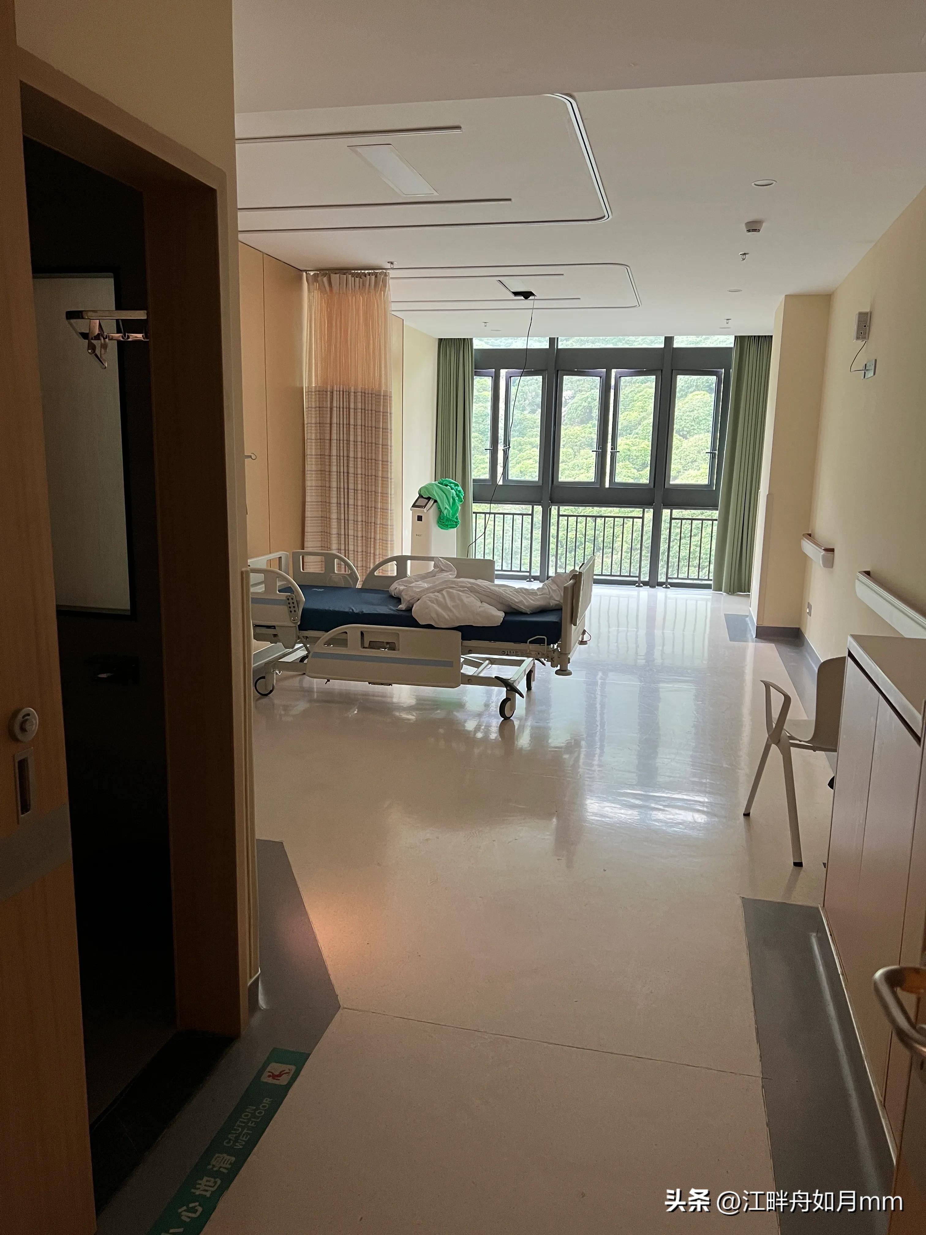 计划没有变化快，我妈突然腰腿疼、头晕不能翻身，29号中午住院了