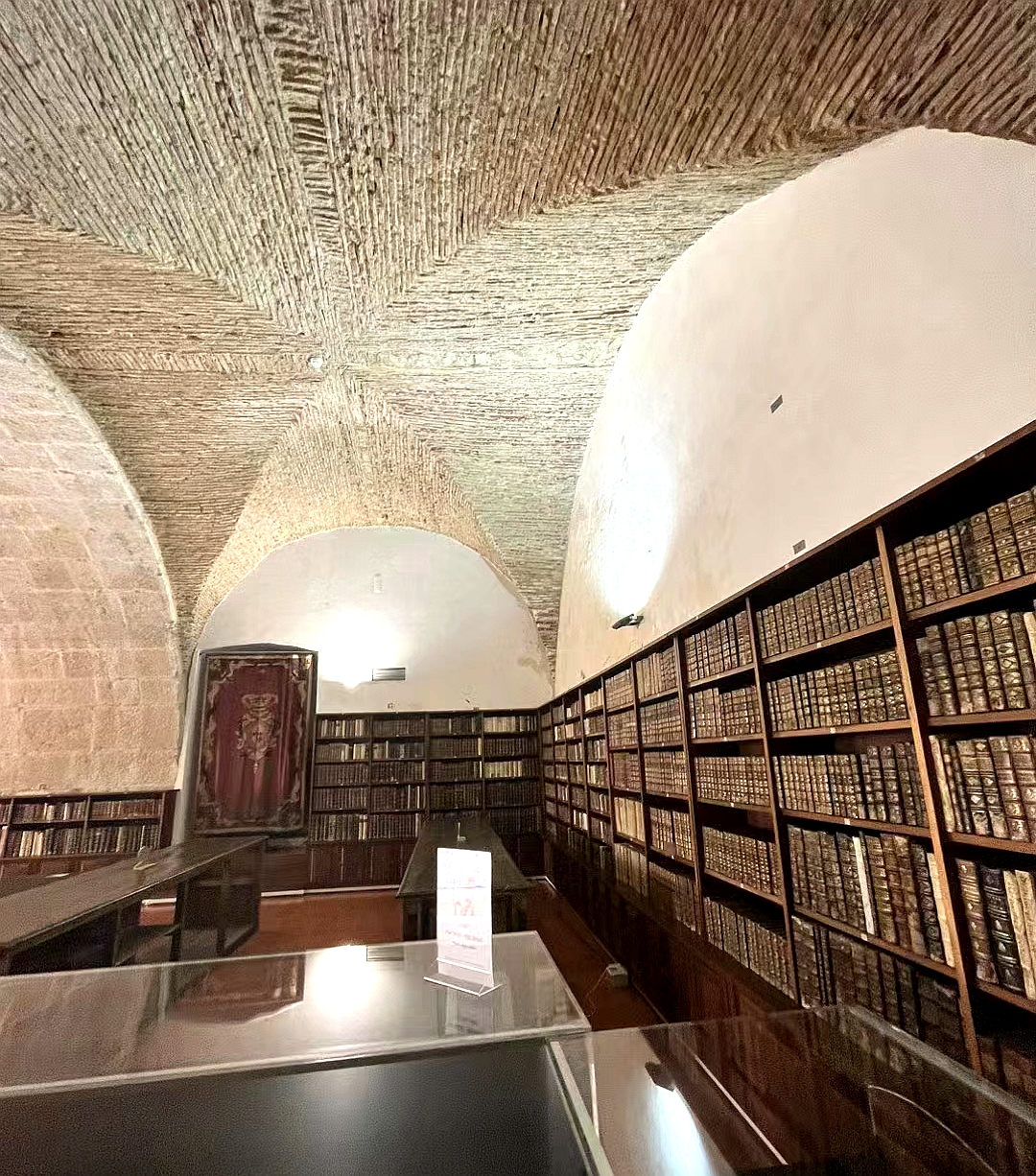 彩色旅图·西欧纪行｜上海女店主葡萄牙闹市租三层楼，月租才750欧