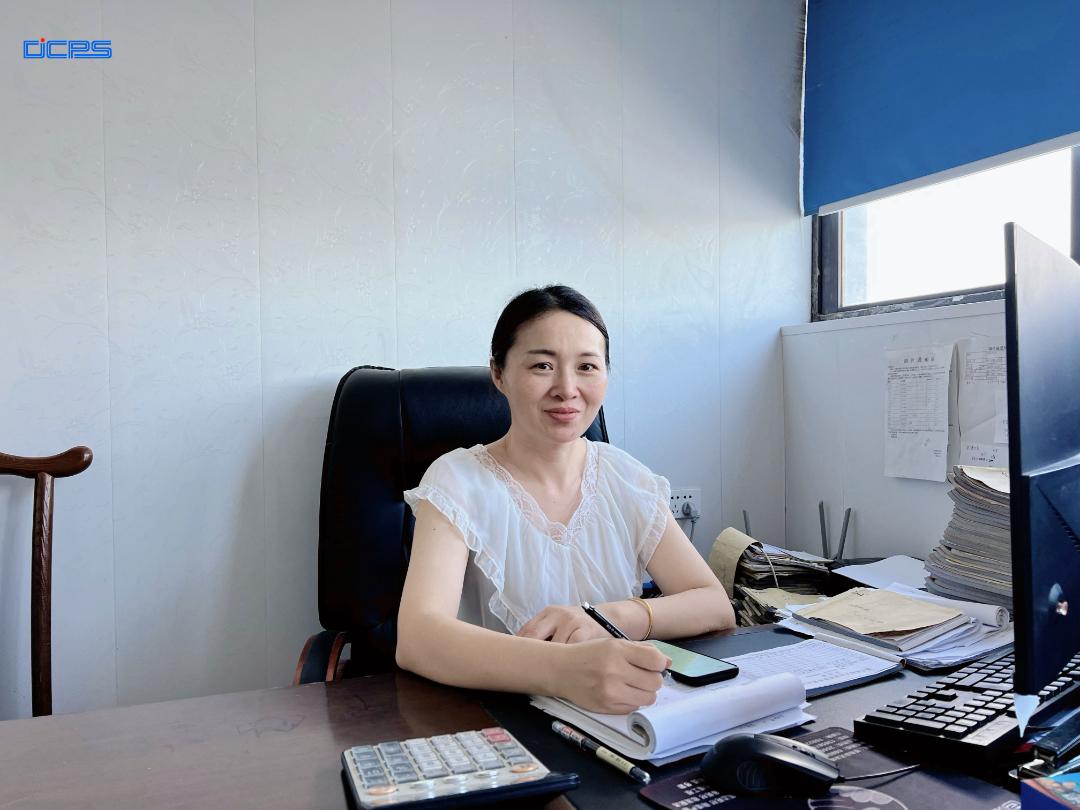 从白手起家到年过百薪的女强人,白手起家第一女老板