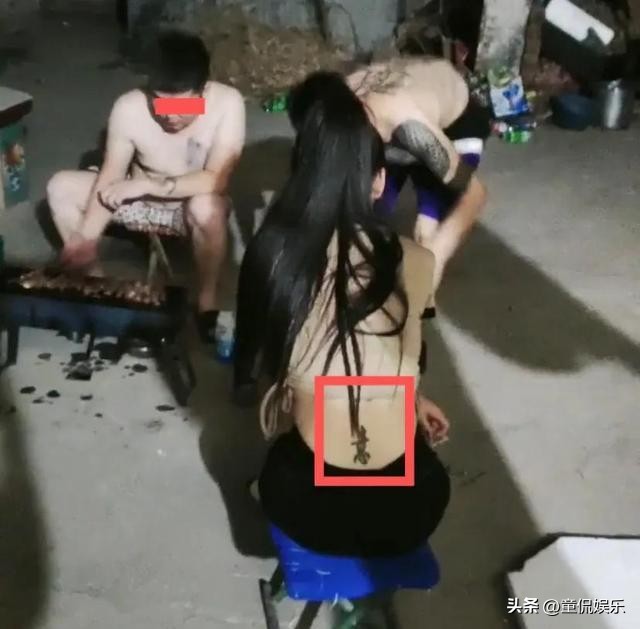 混社会的少妇有多放荡？不经意露出的腰部刺青，令人深思……
