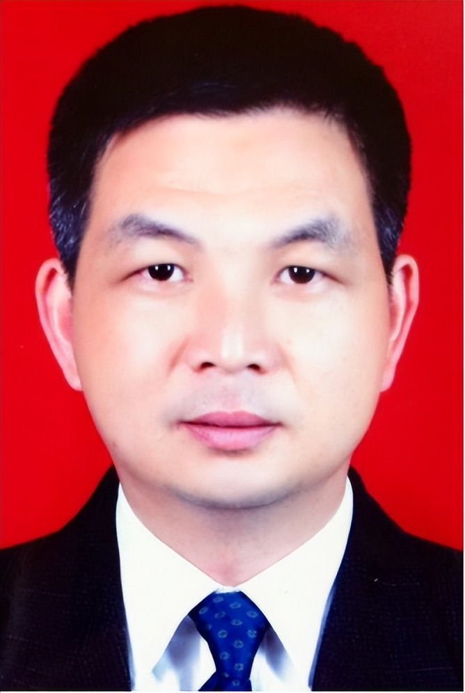 视网膜脱落找不到怎么办,视网膜脱落不能手术怎么办