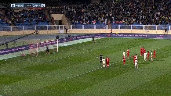 c罗上演了帽子戏法,C罗上演帽子戏法