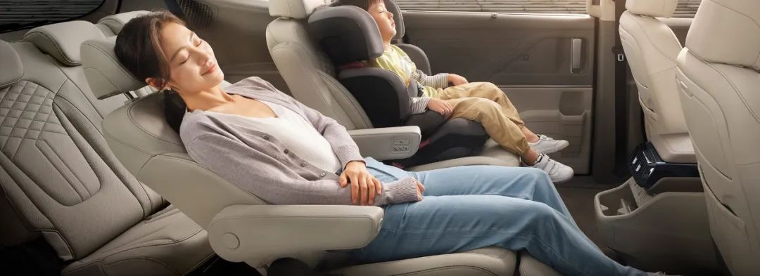 侧滑门七座suv,七座大空间1.8t13万首选什么车