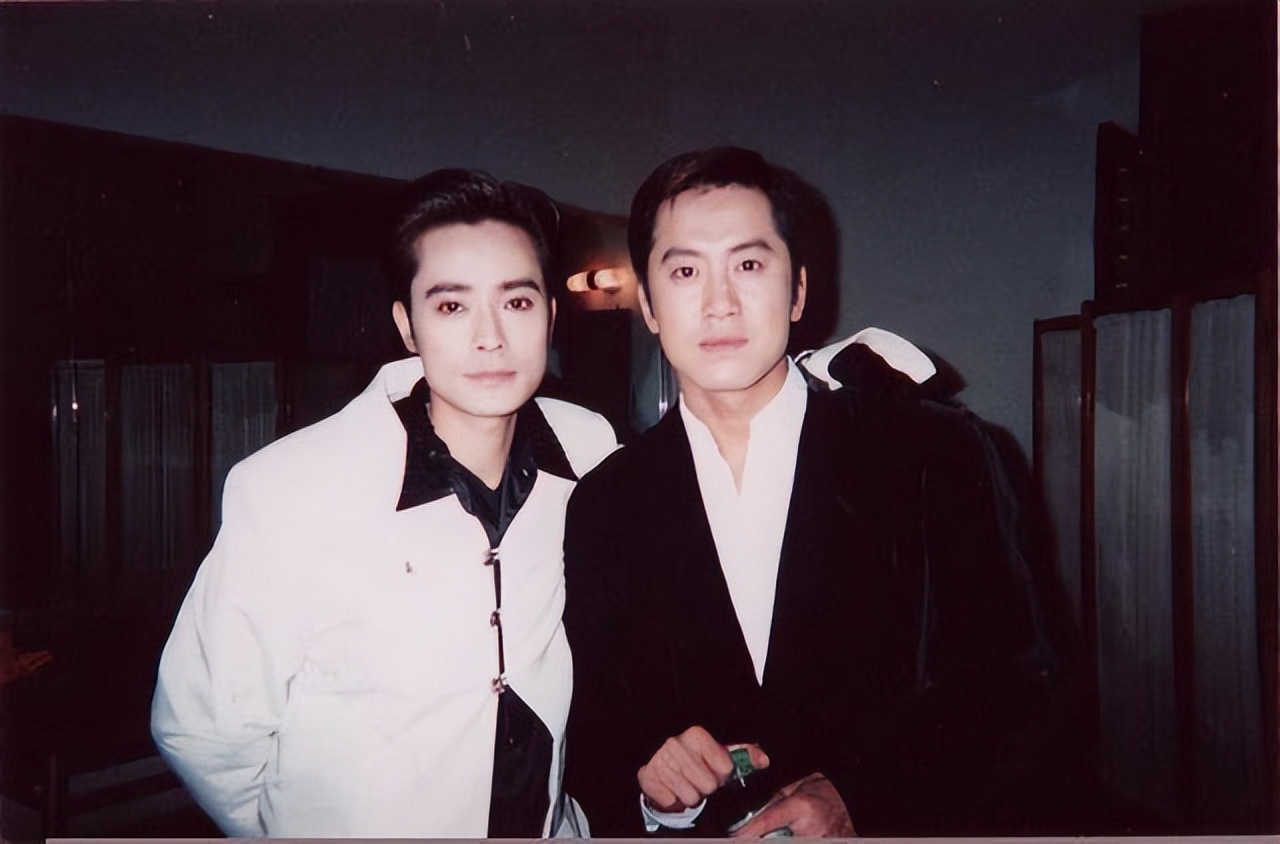 6位青歌大赛冠军,六位歌手谁去世了