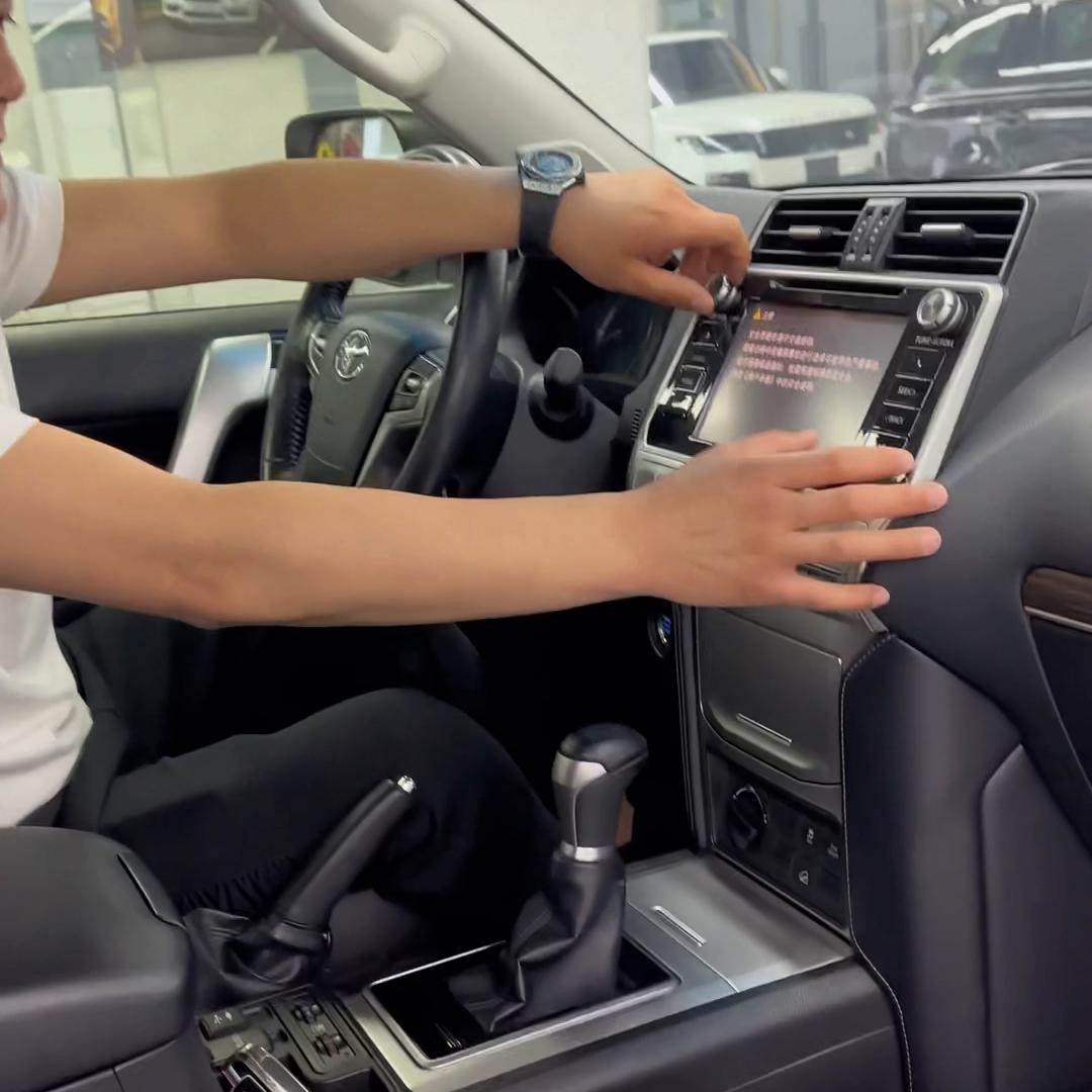 霸道3500txl尊享版白外棕内,2020款霸道3500txl尊享版白外棕内