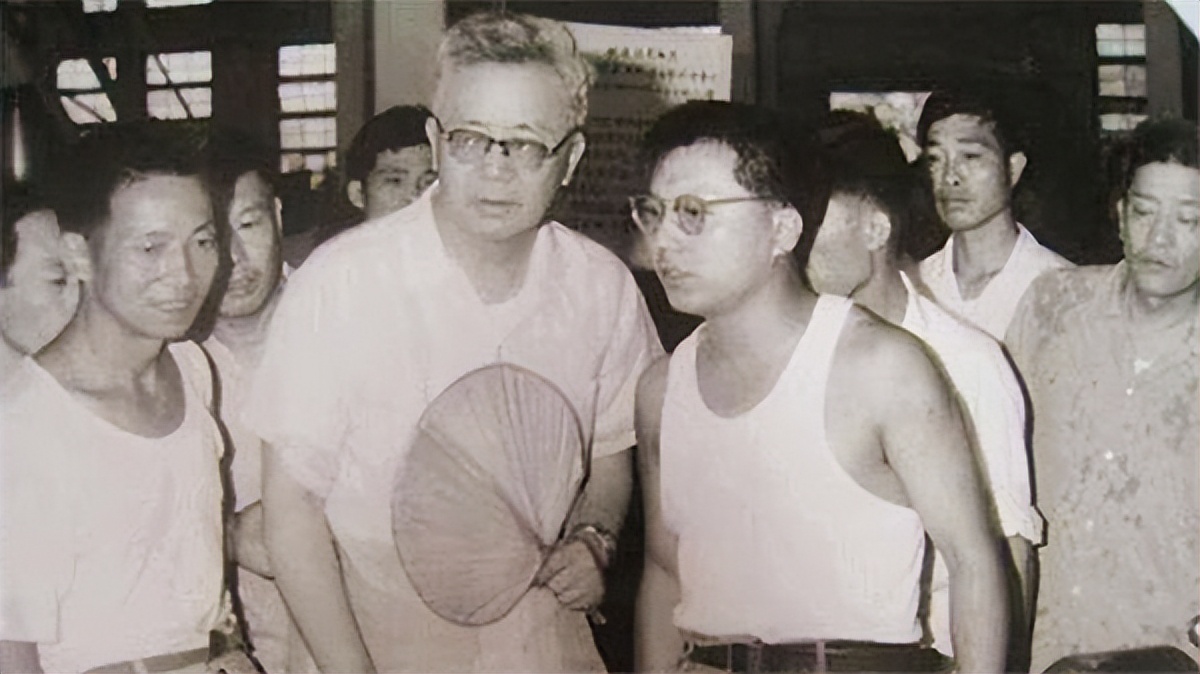 华罗庚的婚姻状况,华罗庚和妻子被迫分离五年