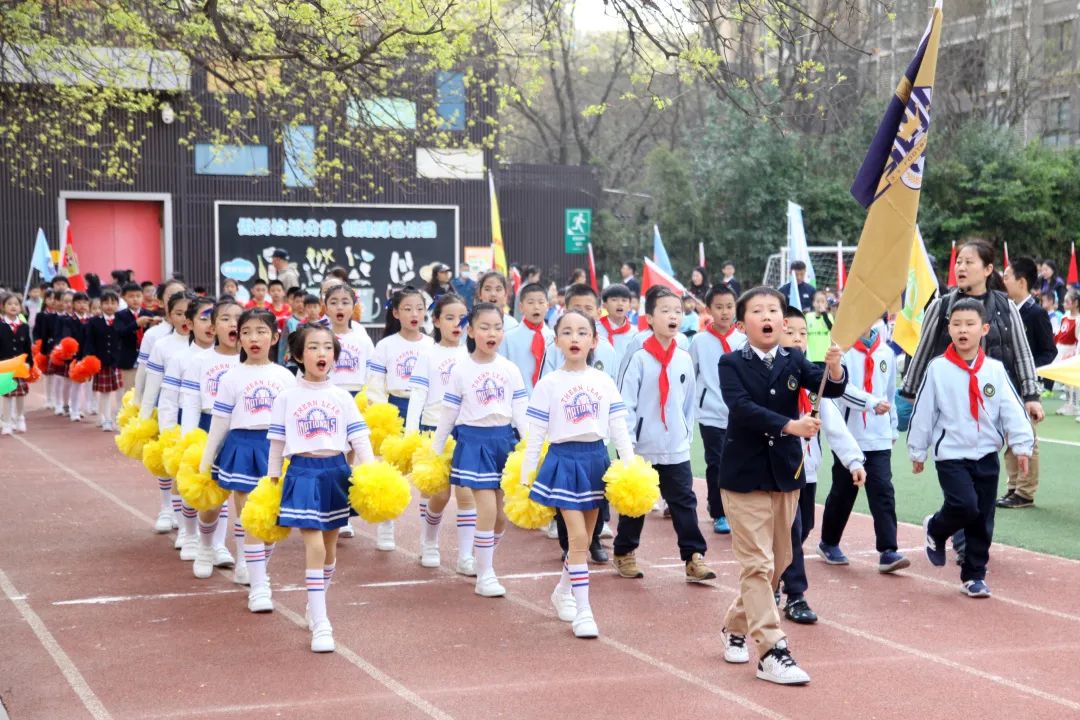 最热辣的校园足球联赛来了：大学南路小学2023年校园足球联赛激情开幕！