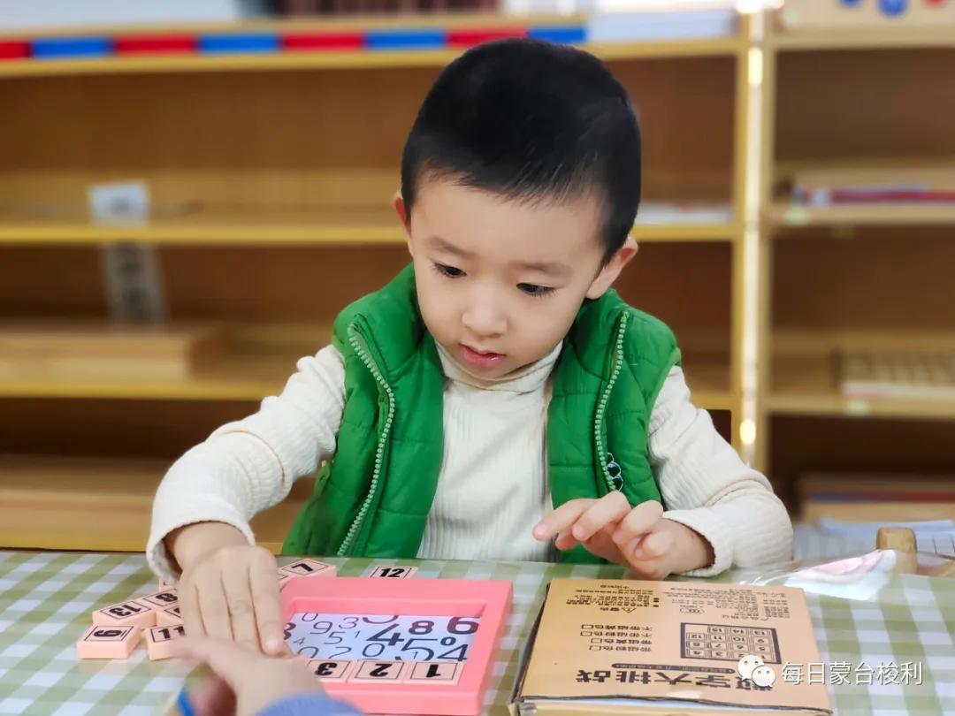 不会沟通的父母怎么教育孩子,不会说话的父母教育孩子的话