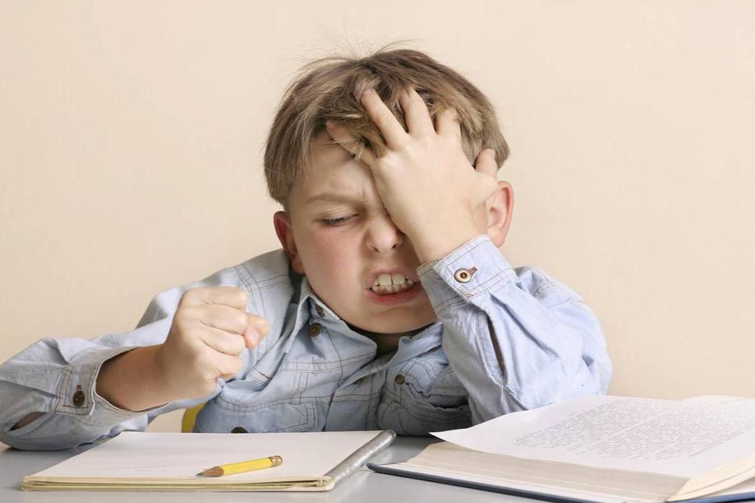 孩子学画画从哪里开始学起,孩子学画画自己却画不出来