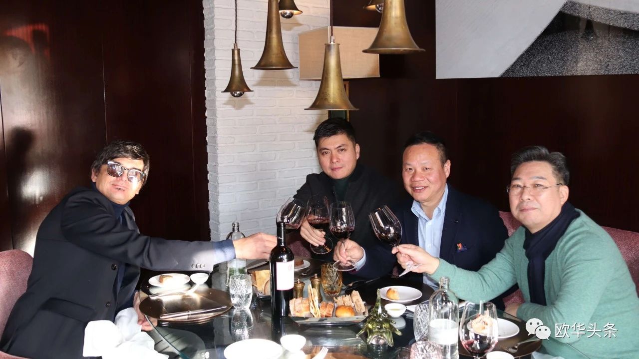 鑿叉媺鏍兼厱ferragamo鑺傛棩绀肩墿,鎰忓ぇ鍒╄憲鍚嶅ア渚堝搧鍝佺墝鑿叉媺鏍兼厱