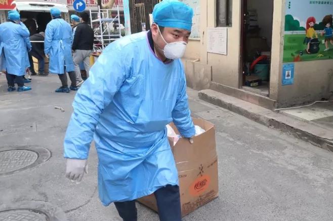 为了抢这个名额，他们“十八般武艺”都用上了……