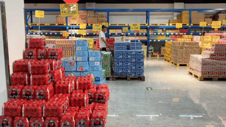 实探帝都网红仓储折扣店，家居、化妆品、白菜价大牌服饰全都有