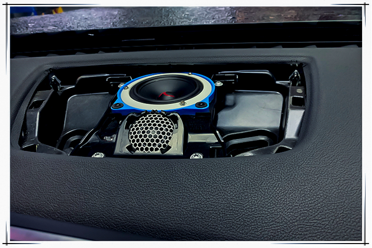 音悦汽车音响改装,宝马740音响改装案例