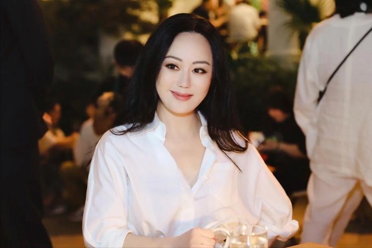 章小蕙凭什么还清债务,章小蕙现资产多少亿