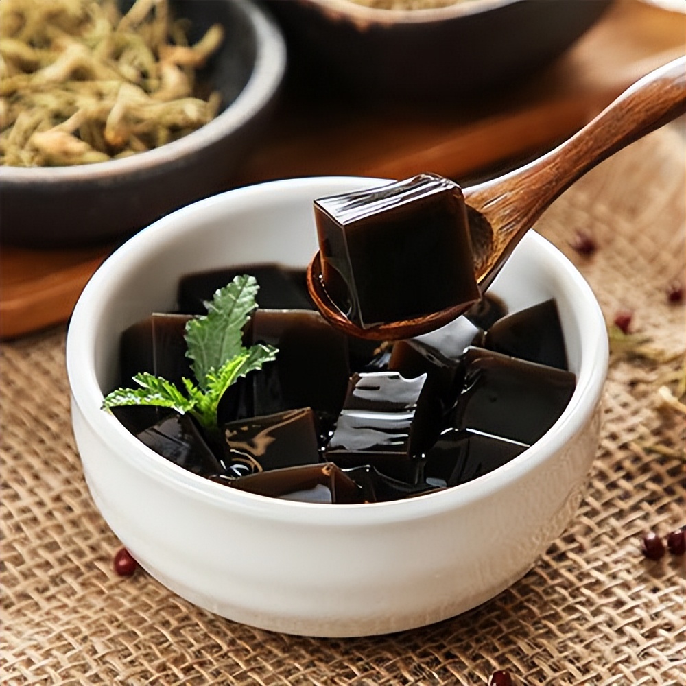 龟苓膏与龟苓粉效果哪个好,冰粉好吃还是龟苓膏好吃