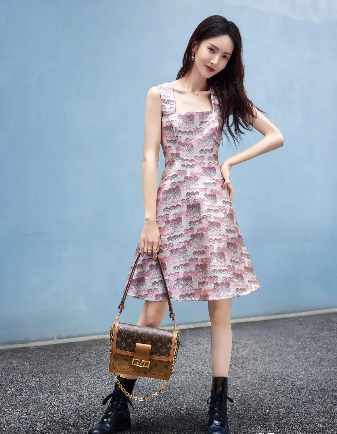 最值得入手的几款包包,第一支大牌包包买lv还是gucci