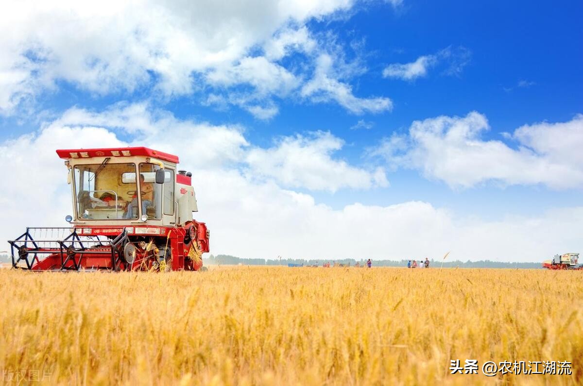 江苏省沃得收割机,江苏沃得8.0履带收割机