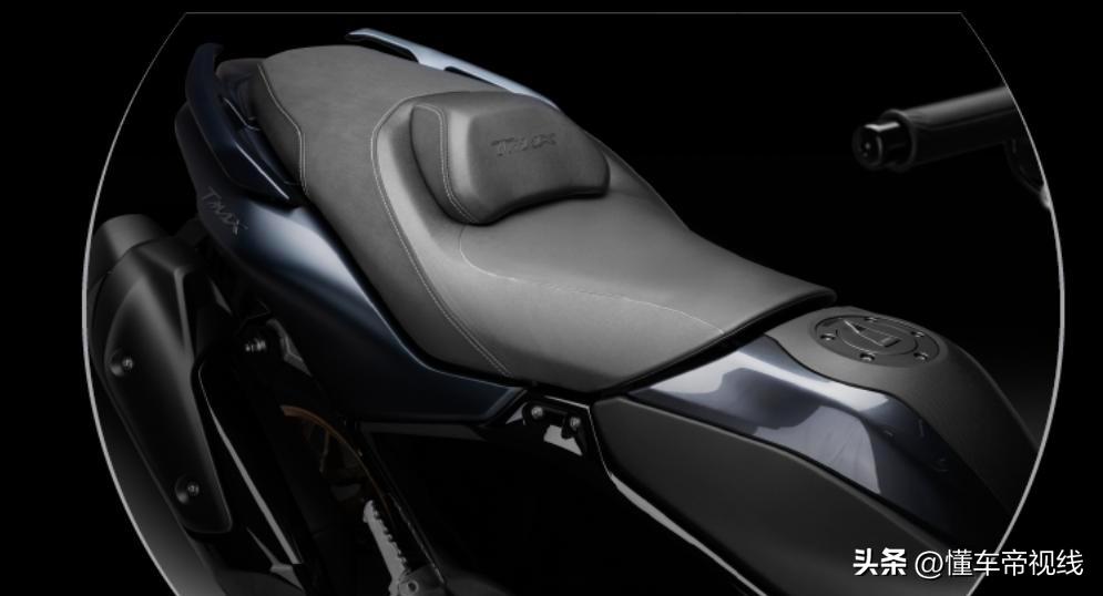 雅马哈tmax560和佛沙750哪个好,2022tmax560