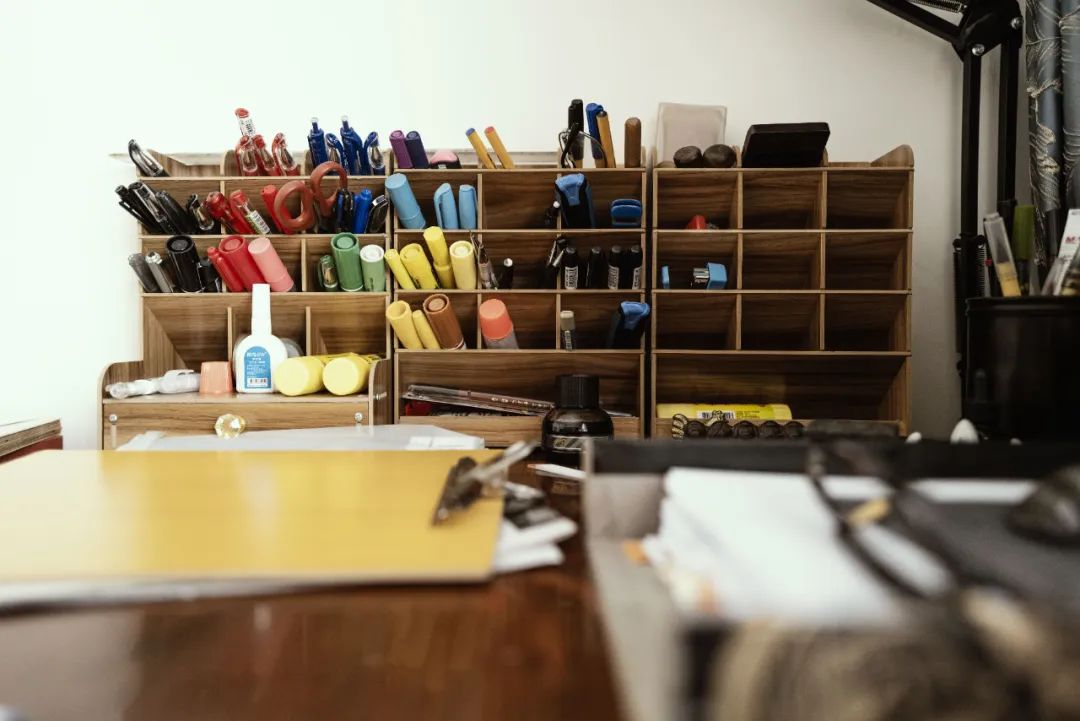 钟叔河我的杯很小，我用我的杯喝水