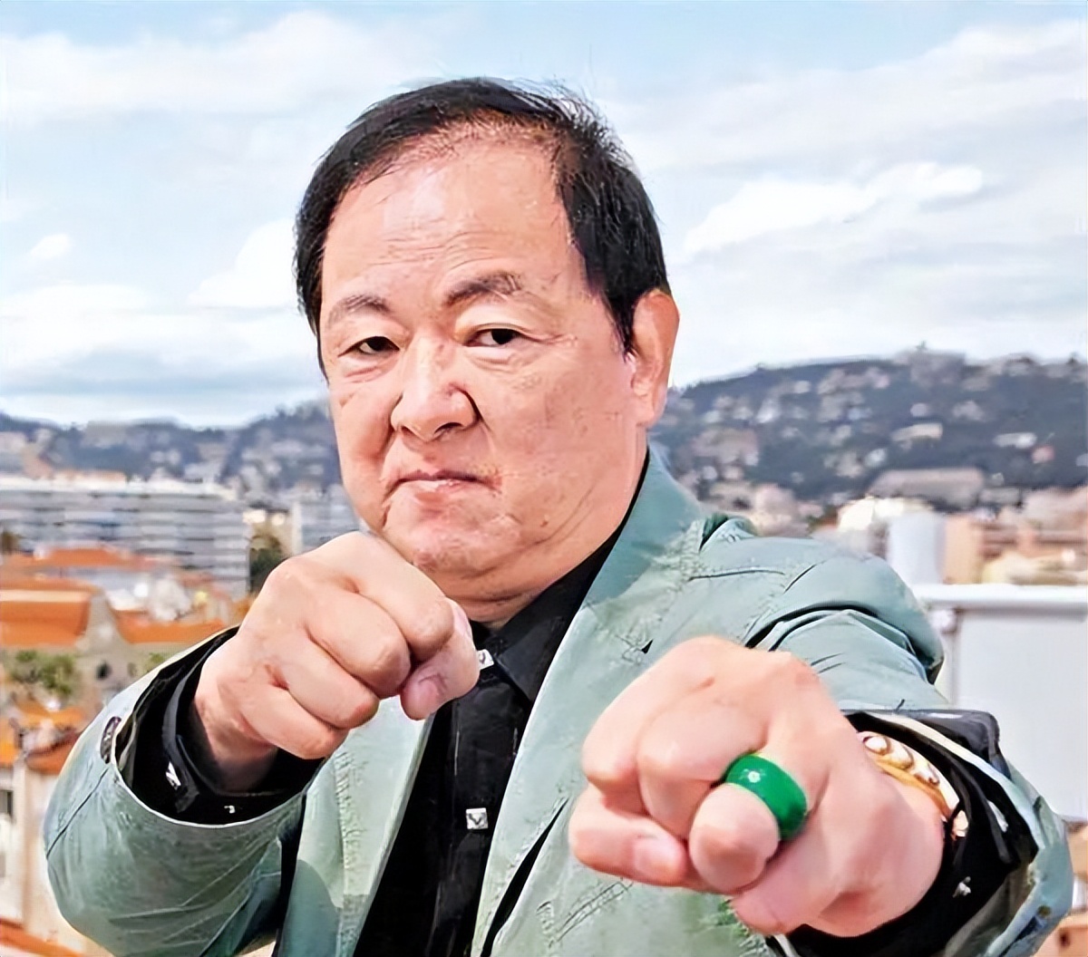 万小刀：“风流男星”的黑道江湖