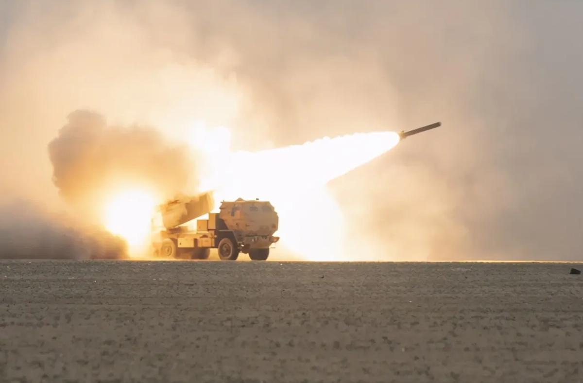 尹锡悦要乐疯了：波兰狂砸145亿买韩国*器武**，含大量战机坦克