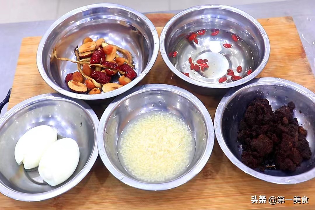 夏季美容养颜汤的六种做法,夏天喝什么汤美容养颜