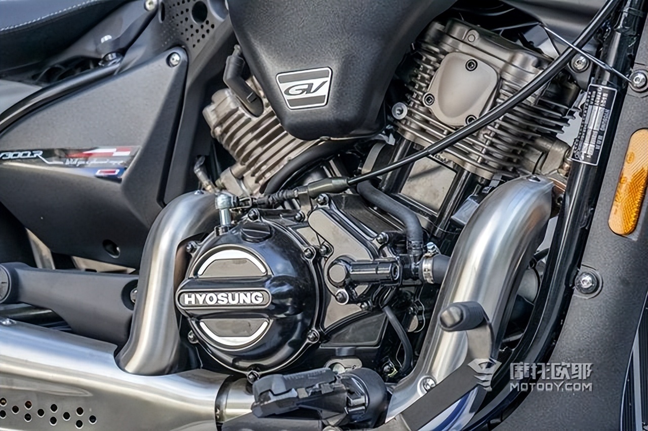 骁胜驯风300单座,骁胜驯风300座高