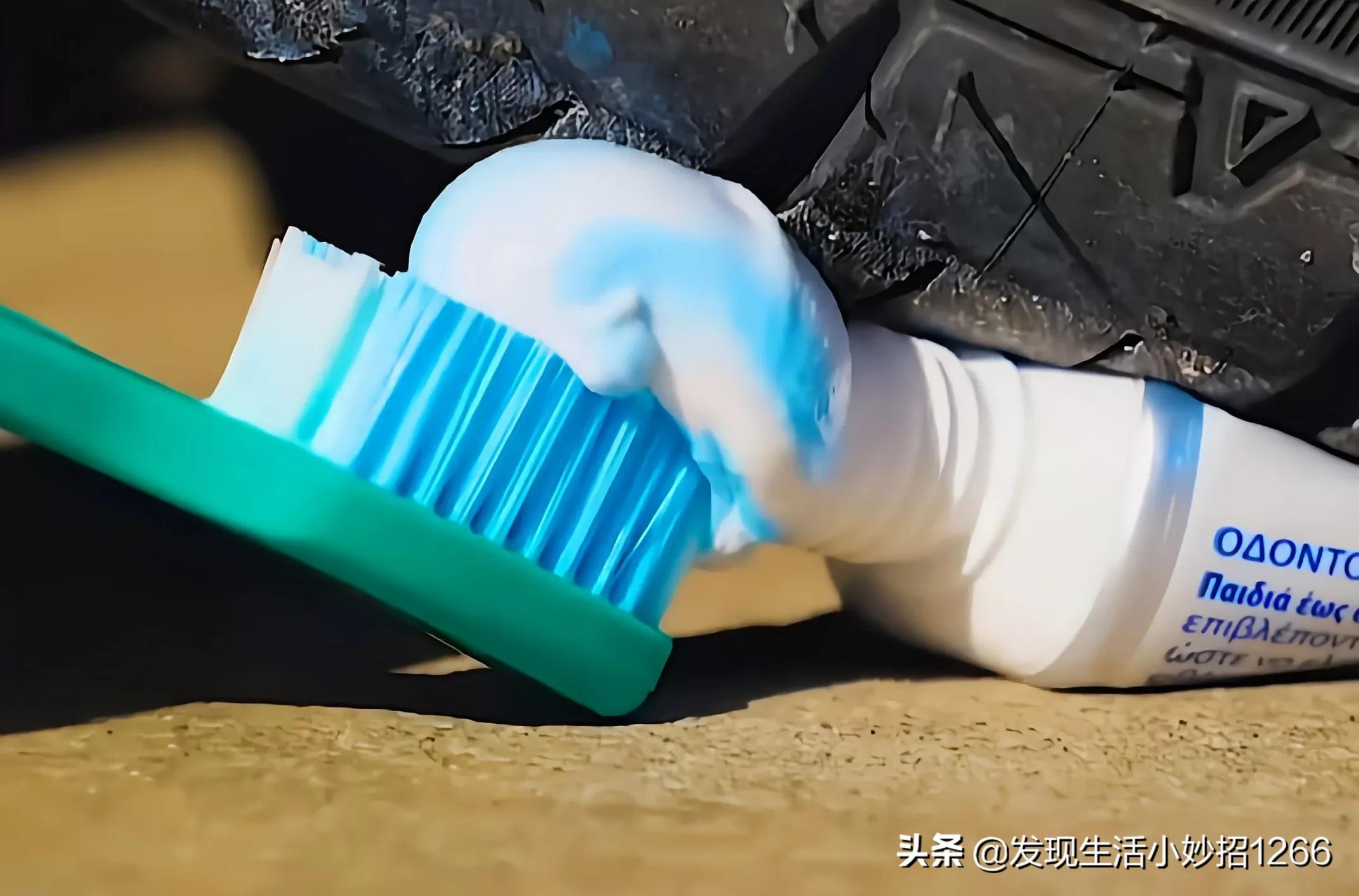 生活小妙招拖地拖不干净,发现更多有趣拖地小技巧