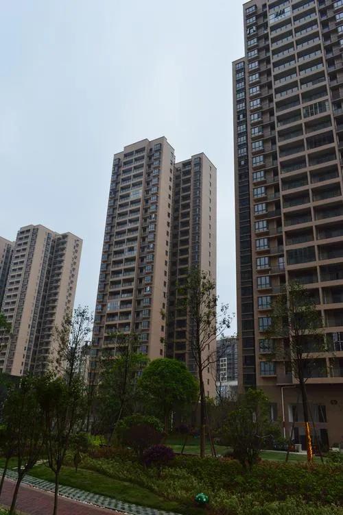 襄阳万达好邻居超市招商吗,襄阳好邻居超市规模