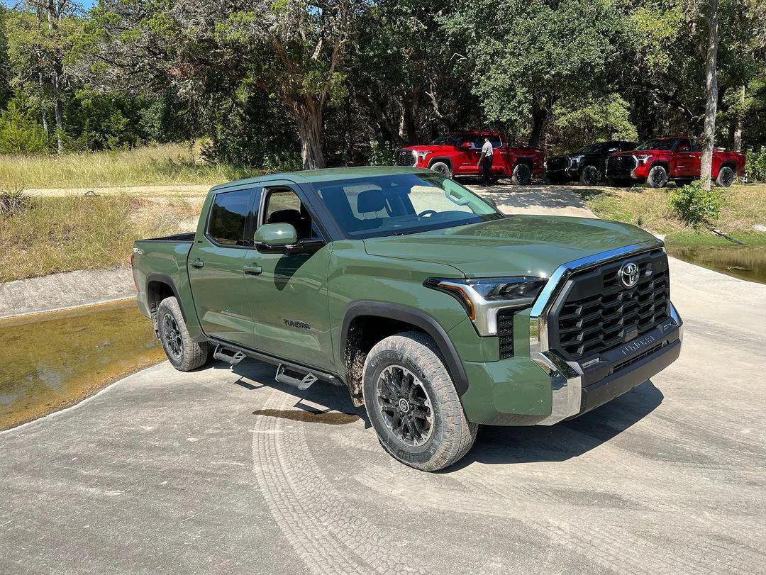 丰田坦途是皮卡还是乘用车,丰田坦途皮卡升顶越野房车