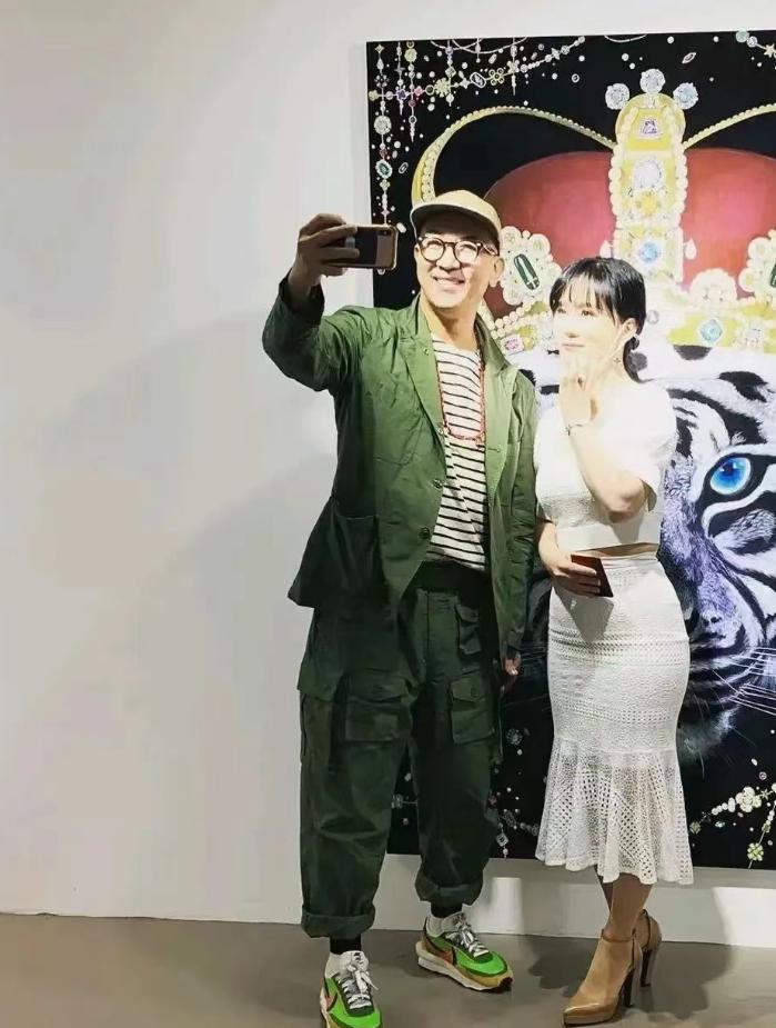 韩国人看具俊晔和大s汪小菲,具俊晔大s困在一起跳舞