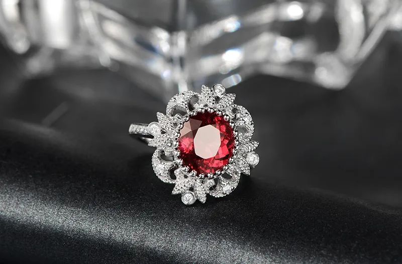 红宝石是妖娆多姿的美丽，燃起人们的希望之火-众享珠宝，乐大福