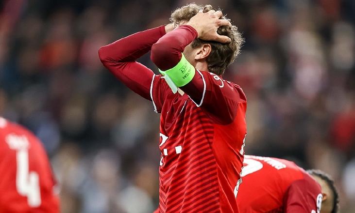 莱万欧冠14分钟上演大四喜,欧冠豪门出局分析