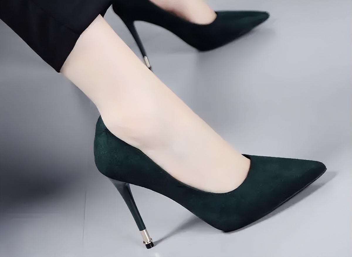 大脚拇外翻走路如何矫正,大脚趾歪了怎么矫正