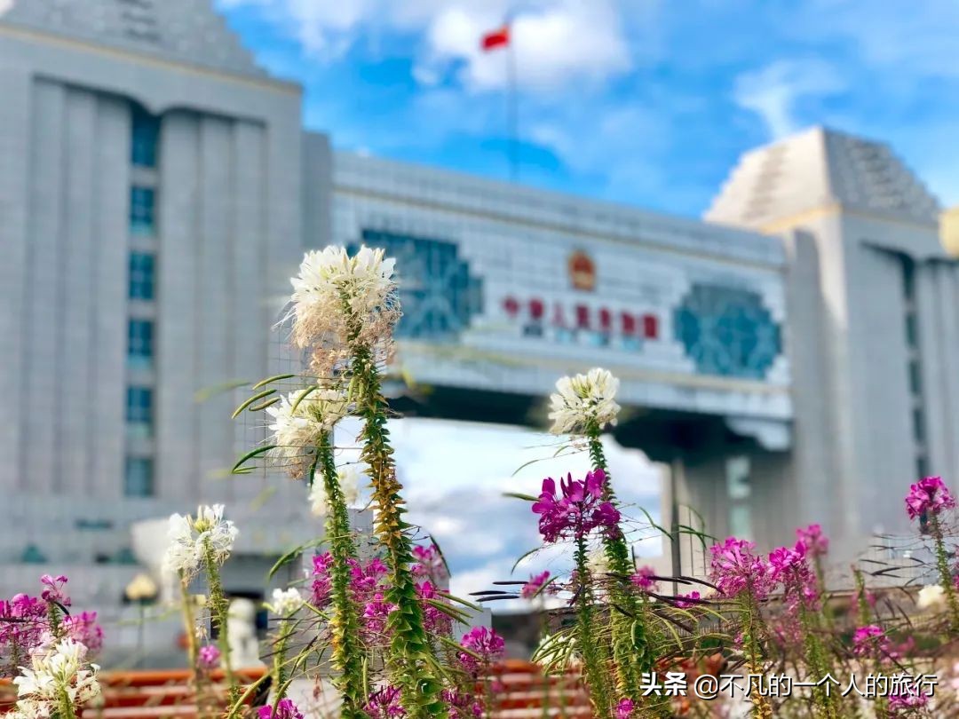 走遍中国最美城市,走遍中国最美的路