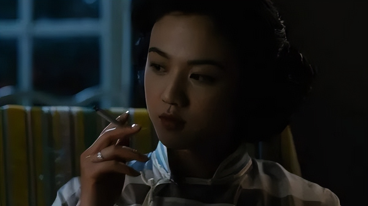 今天才明白《色，戒》最懂成年人的戏，不是在床上