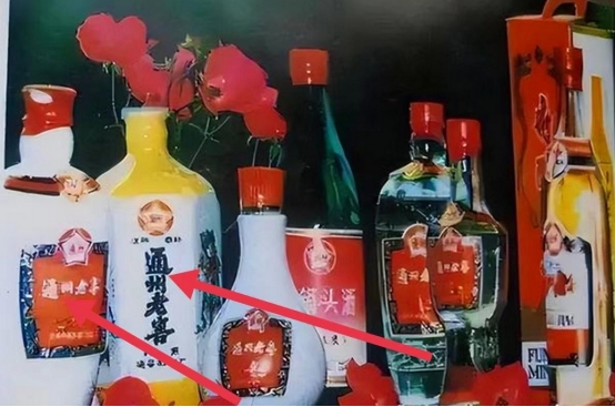 北京一传奇酒，出自县级酒厂，曾破产倒闭20年，今5000块难买一瓶
