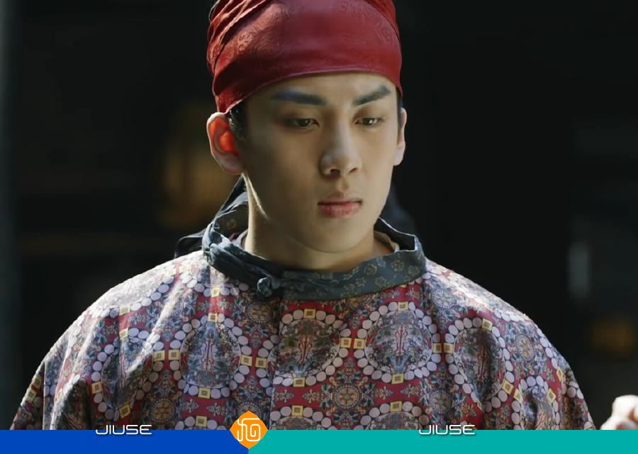 唐朝服装和日本和服区别,唐代服饰与洋服混搭