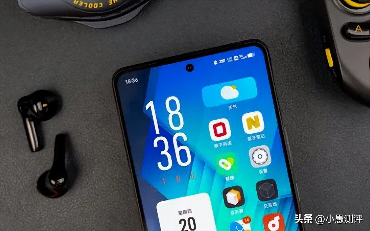 iqooneo6和iqoo8哪个值得入手,iqooneo5和小米10s哪个值得入手