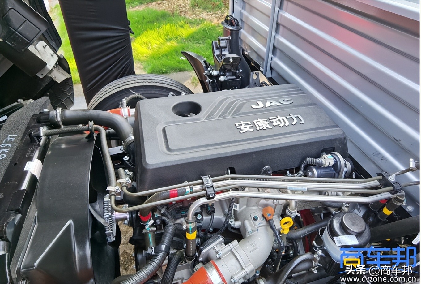 帅铃s7插混轻卡售价,湿式双离合双质量飞轮